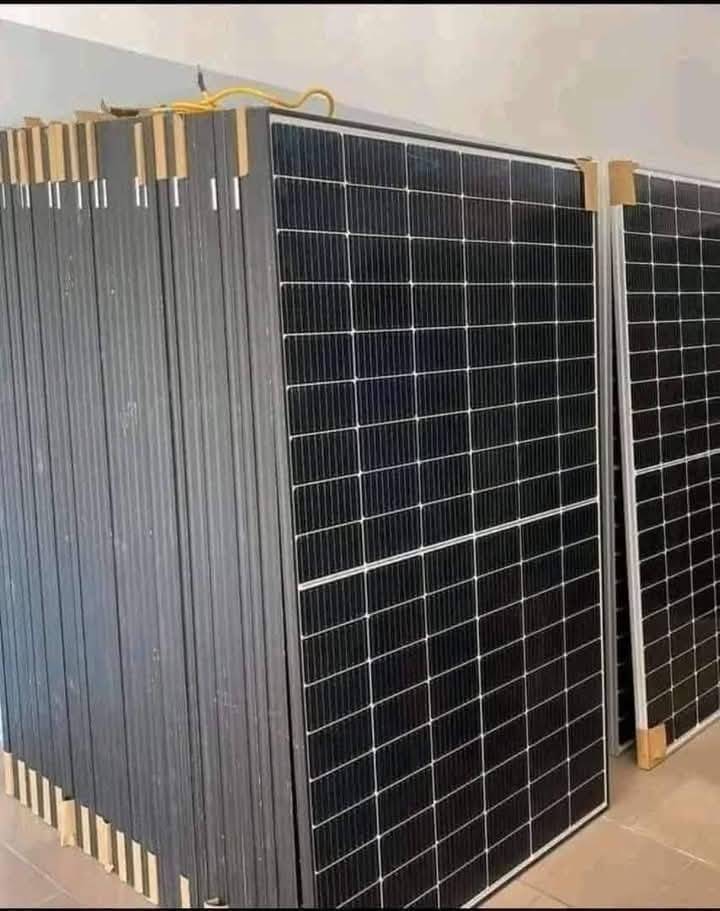 بيع معدات الطاقة الشمسية